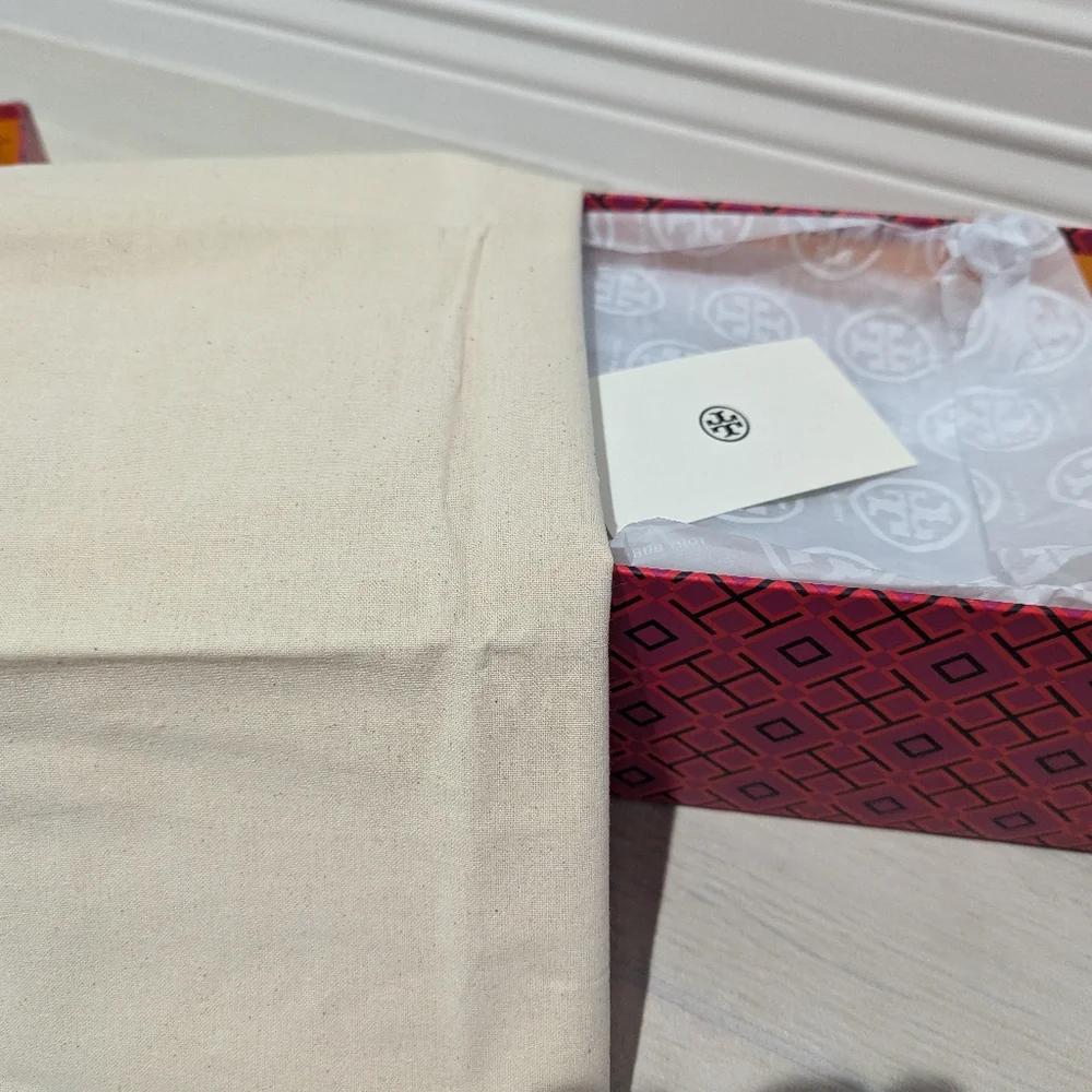 Tory Burch Georgia Pointed Toe Flat - Picture 12 of 13